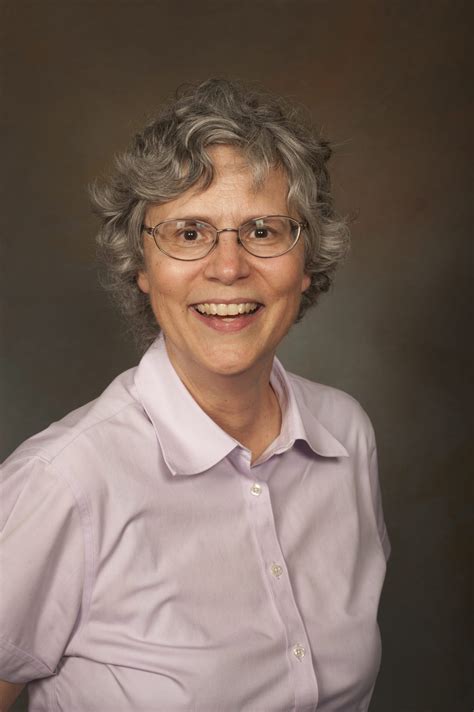 In retirement, Cindy Lee leaves the college with a legacy of service