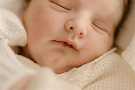 Baby Sleeping Picture Photos, Download The BEST Free Baby Sleeping ...