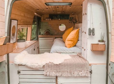 Meet the Couple Who Built Their Dream Mobile Home and Are Exploring