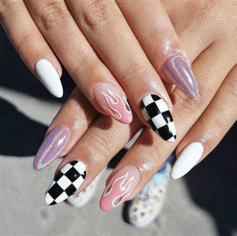 Пин на доске nails | Дизайнерские ногти, Гелевые ногти, Блестящие ...