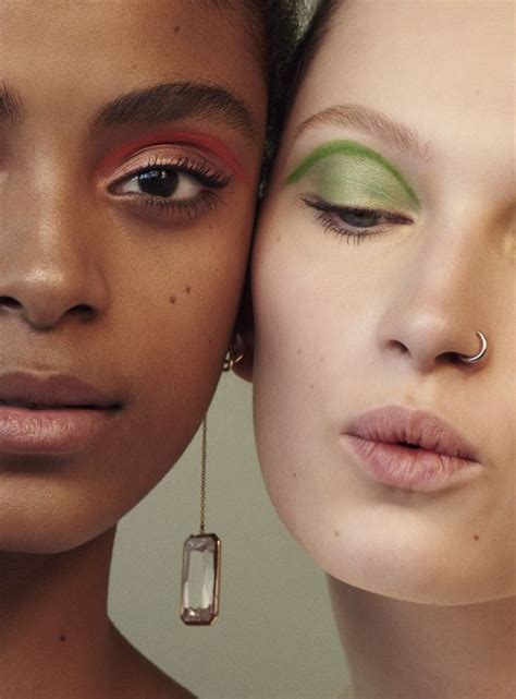 Pin on beauty | Vogue makeup, Makeup trends, Editorial makeup