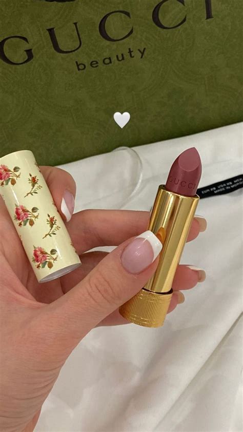 Pin by n on •cosmetic | Fancy makeup, Makeup items, Luxury makeup