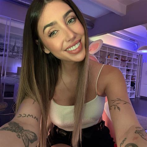 Michelle Comi on Reels | Facebook