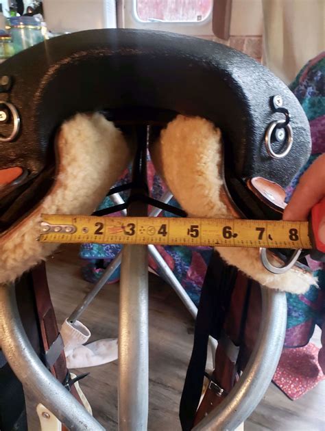 Moss Rock Endurance-Advantage Saddle by Katee Owens, SOLD!