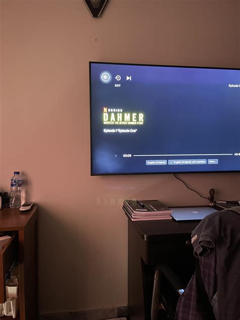 Is this bad backlight bleed? : r/LenovoLegion