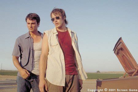 Фільм Ніч вампірів / Залишені (2001) онлайн українською мовою в HD