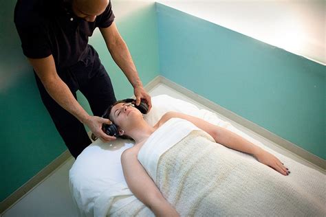 Massages at Spas Like Bliss and Mandarin Oriental Go Extreme - The New ...