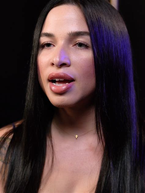 🎥 ¿Qué es un BBL? 🍑 El Brazilian Butt Lift (BBL) es un procedimient