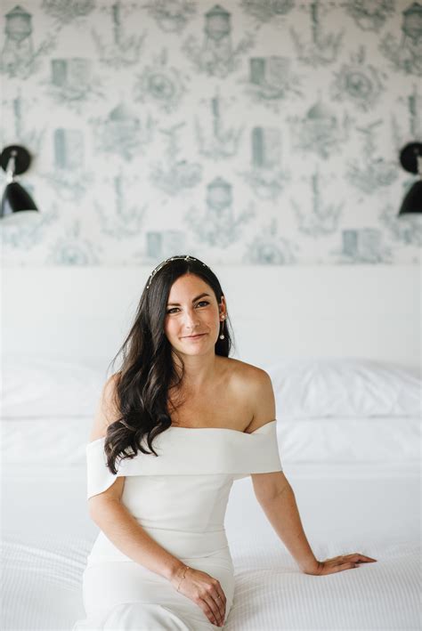 Weddings - Chi Chi Ari Love