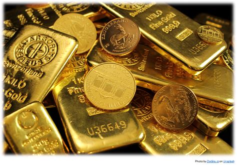 gold  worthwhile investment types  gold investment  benefits