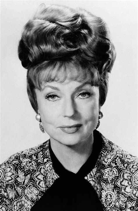 Here's What Happened to Agnes Moorehead From 'Bewitched'