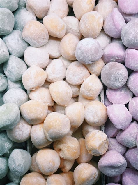 Pin by Janice Leung on Zizizaza | Mochi ice cream, Pretty food, Mochi