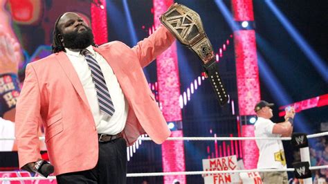 wwe mark henry weight