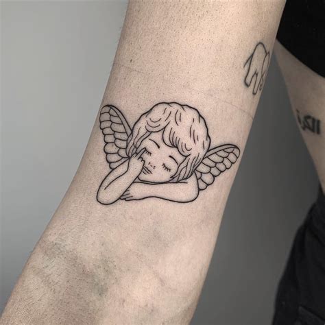 Tatuajes de alas: 30 Ideas y diseños que te inspirarán