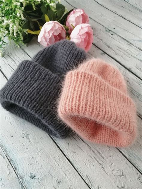 Knitted Hats with Flowers