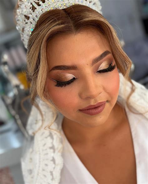 Reyna Cruz Salón | León