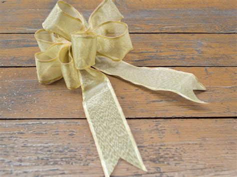 How To Make A Curly Ribbon Gift Bow - Printable Online