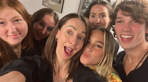 Eric Clapton's 5 Children: All About His 4 Daughters and Late Son