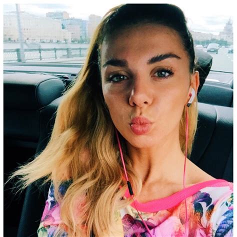 Анна седокова горячие фото в купальнике горячие