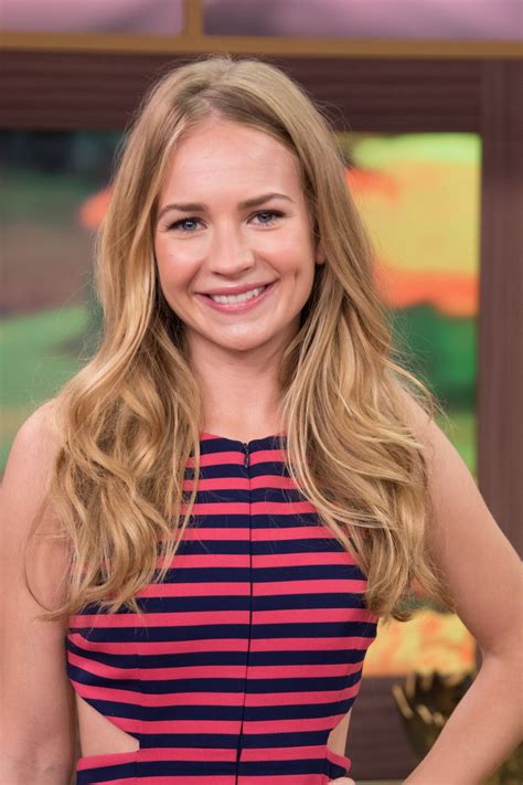BRITT ROBERTSON at Univision’s Despierta America in Miami – HawtCelebs