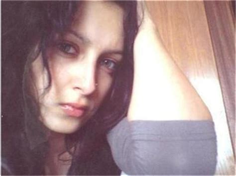 Мануела усмихната на рождения си ден