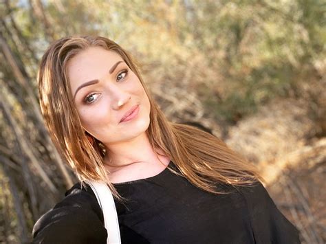 TW Pornstars - 2 pic. Ava Rose. Twitter. It’s really me. 9:44 AM - 22