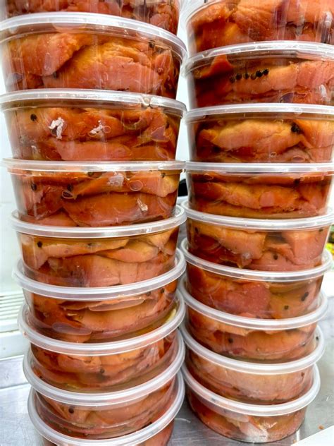 Нерка в масле (пресерва) — «Мясорубка Кубань». Мясо и продукты в Краснодаре
