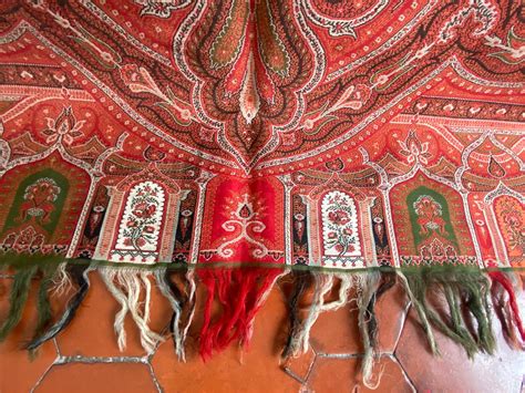 A Rare Large Antique Kashmiri Shawl 1800s - Etsy
