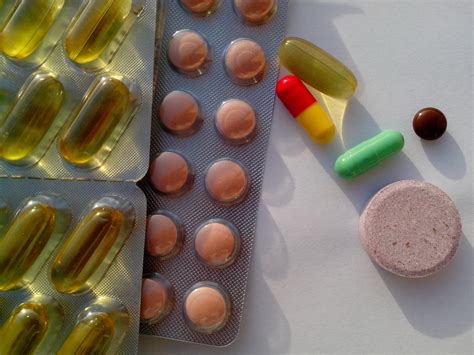 Ingyenes kép: vitamin tiamin mononitrát, vitamin