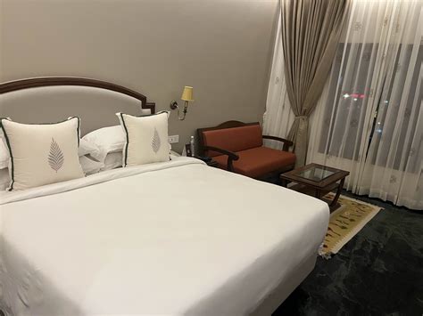 The Ummed Ahmedabad Airport 𝗕𝗢𝗢𝗞 Ahmedabad Hotel