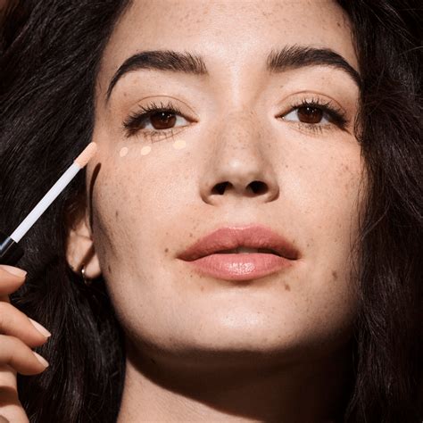 Ripley - CORRECTOR MAX FACTOR FACEFINITY 10