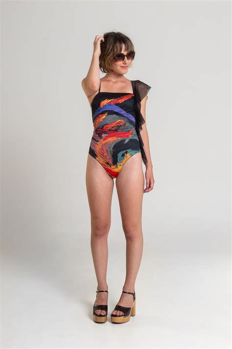 REVOLUTION beachwear – ArtistaBudapest
