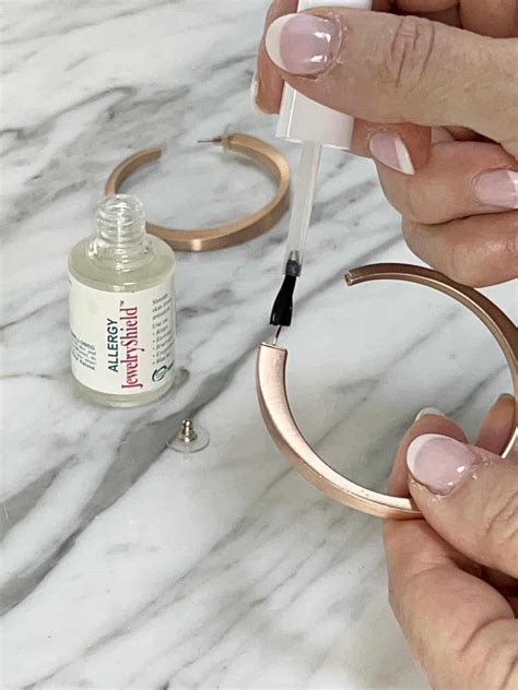 Why Do My Ears Hurt When I Wear Earrings? Top Solutions! - Sonata Home