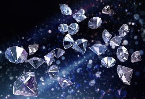 Lab-Grown Diamonds vs. Natural Diamonds: Weighing the Pros and Cons