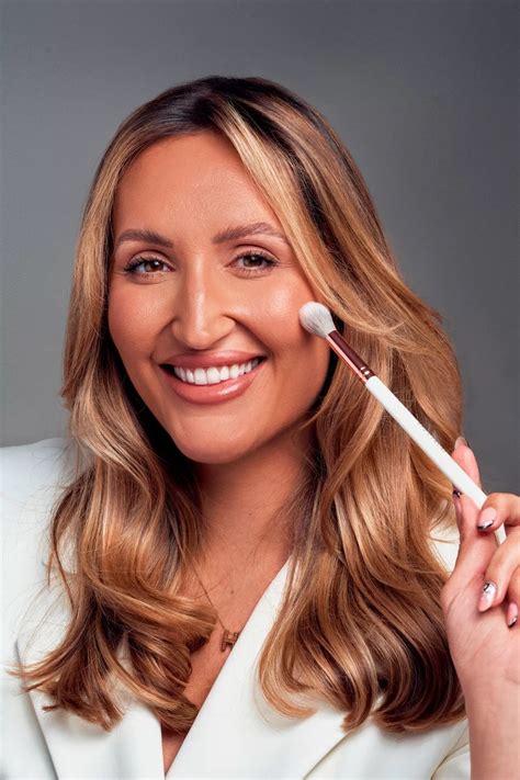 Make-up expert warns of grim brush cleaning mistake that can cause