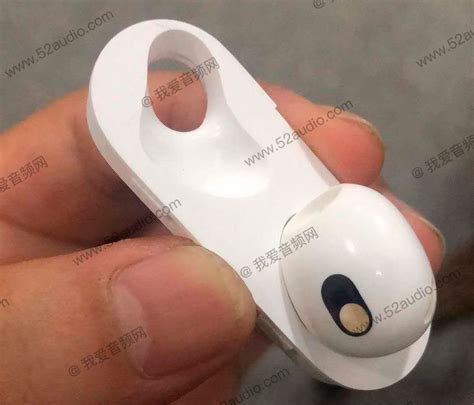 Наушники AirPods 3 засветились на фото