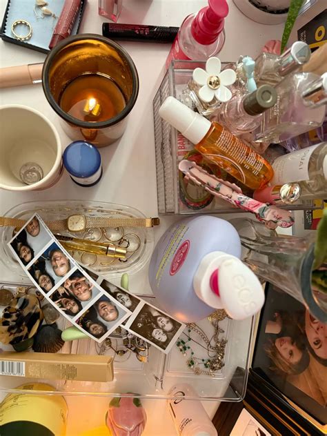 Future trends suggest a move toward the messy long hair guys aesthetic 9