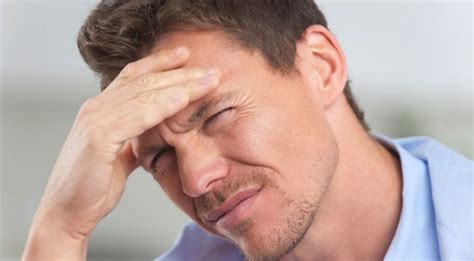 Brain Aneurysm Symptoms - Signs Of Ruptured & Unruptured Aneurysm