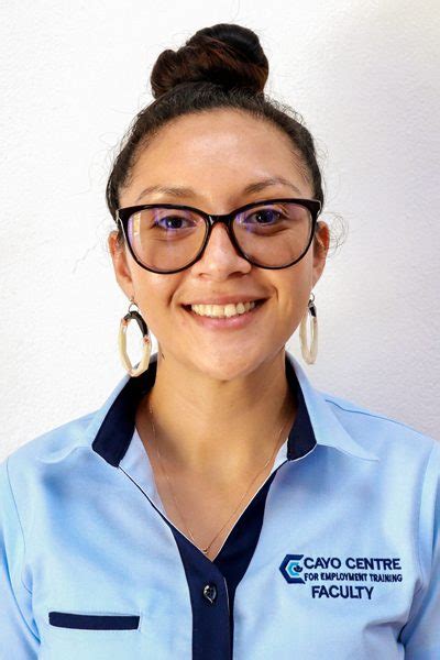 tourism hospitality management level  cayo centre  employment