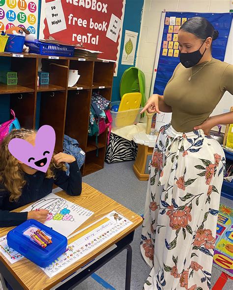 Sexy teachers give critics a failing grade