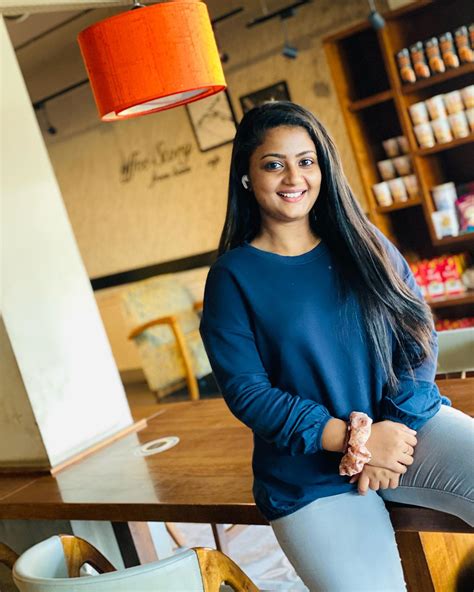 Gomathi Priya (Actress) Biography, Age, Family & Movies - MixIndia