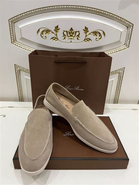 Мужские лоферы Лоро Пиано Charms Walk A102673 Sand - купить в Москве с ...