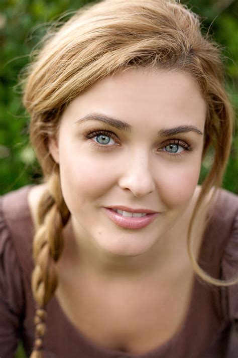 Pictures of Corinna Harney