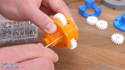 How Planetary Gears Work - 3D Printed Planetary Gearbox Design and Test 