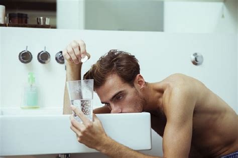 Как быстро избавиться от похмелья