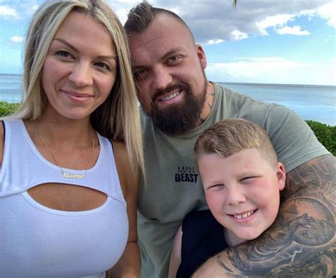 Know The Details About Is Eddie Hall Arrested? Wife Alexandra Hall