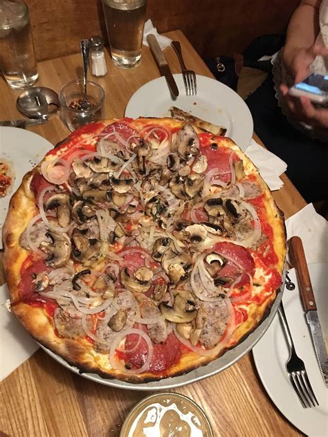 BLACK SHEEP COAL FIRED PIZZA, Minneapolis - 600 Washington Ave N