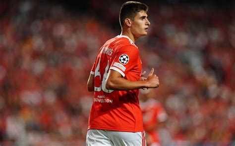 manchester united  scouting benfica defender antonio silva