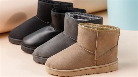 trendy uggs  perfect condition   cleaning tips