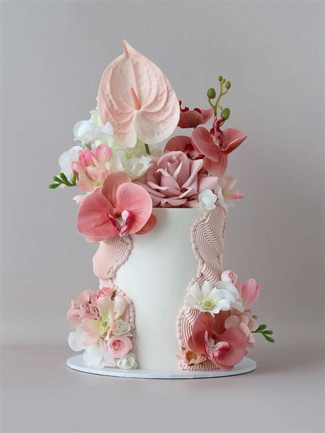 American Cake Decorating - It’s every cake artists dream to create a